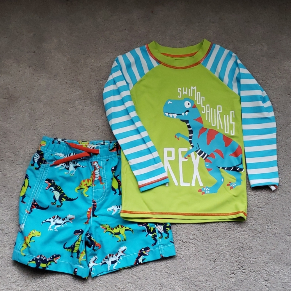 Hatley Dinosaur Swim Trunks And Rashguard Size 5